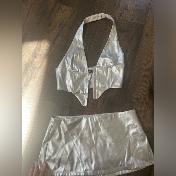 The Kript metallic skort top set - Picture 8 of 16